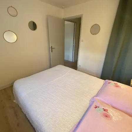 Apartment Le Legionnaire : T2 Proche Canal *